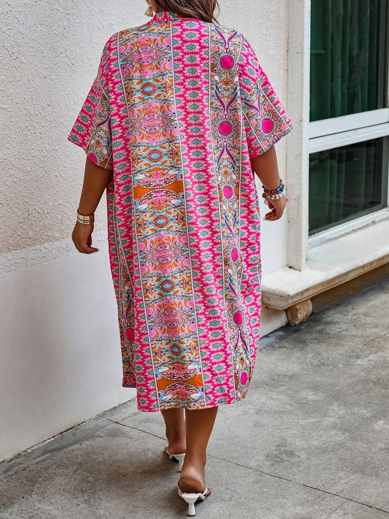 Plus Size All Over Print Kimono Robe and Shorts Set